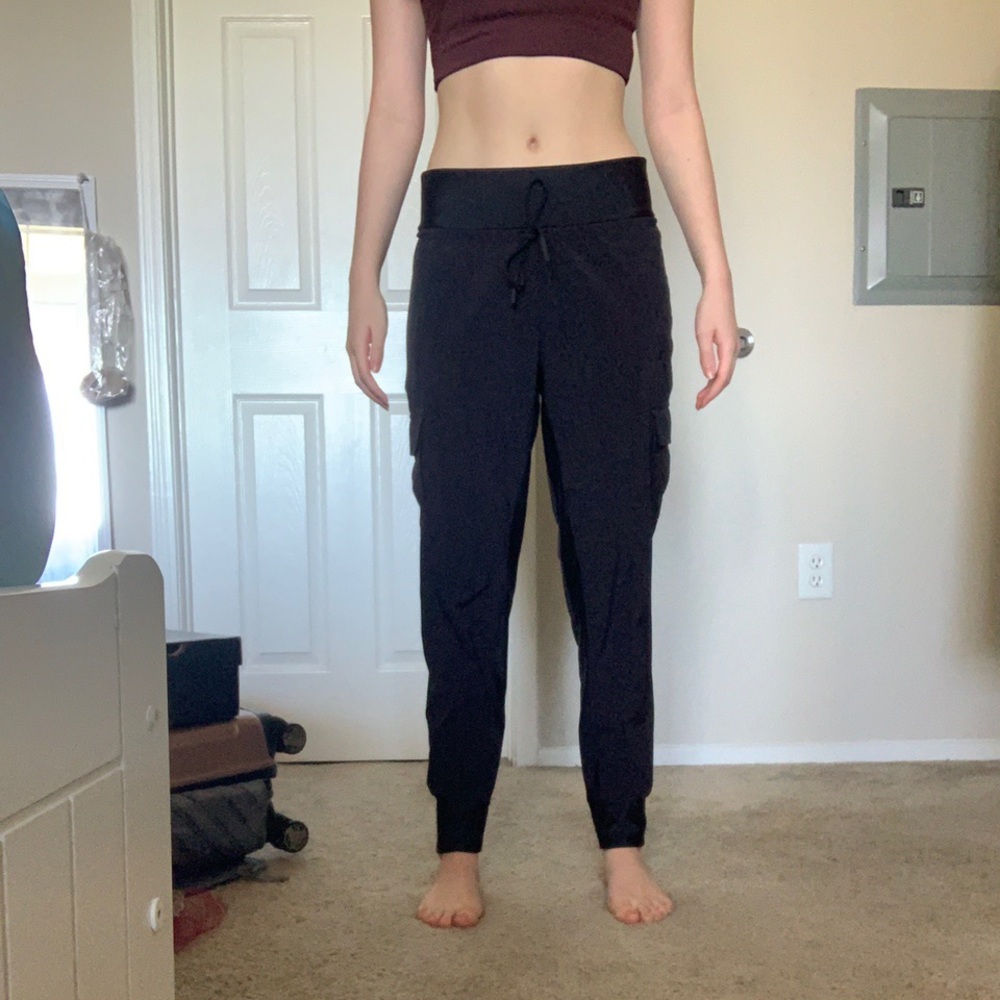 Athleta Chelsea Cargo Pant